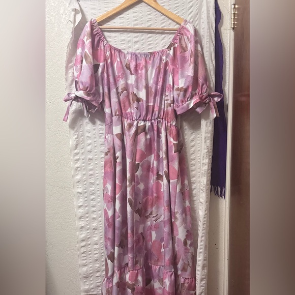 Floral Off-Shoulder Pink Dress - Picture 6 of 15